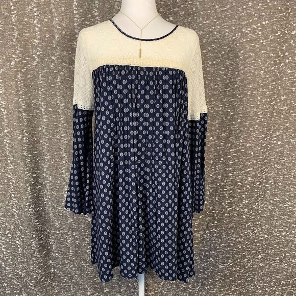 UMGEE Dresses & Skirts - Umgee Lace Bell Sleeve Boho Blue Mini Dress Women's‎ Small